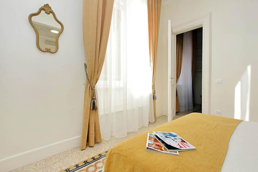 Elegant Apartment In The Heart Of Rome-Navona Area Exterior foto